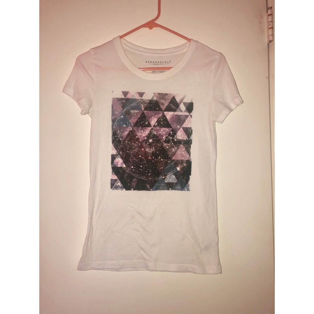 AEROPOSTALE GRAPHIC TEE ❤️